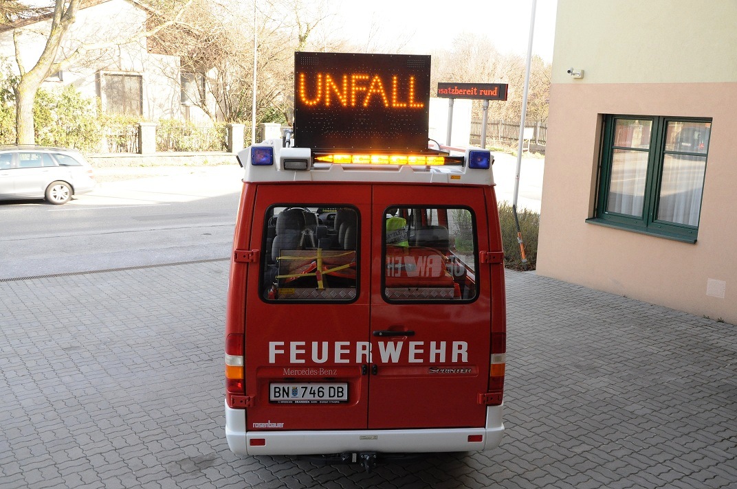 Verkehrsleiteinrichtung Image