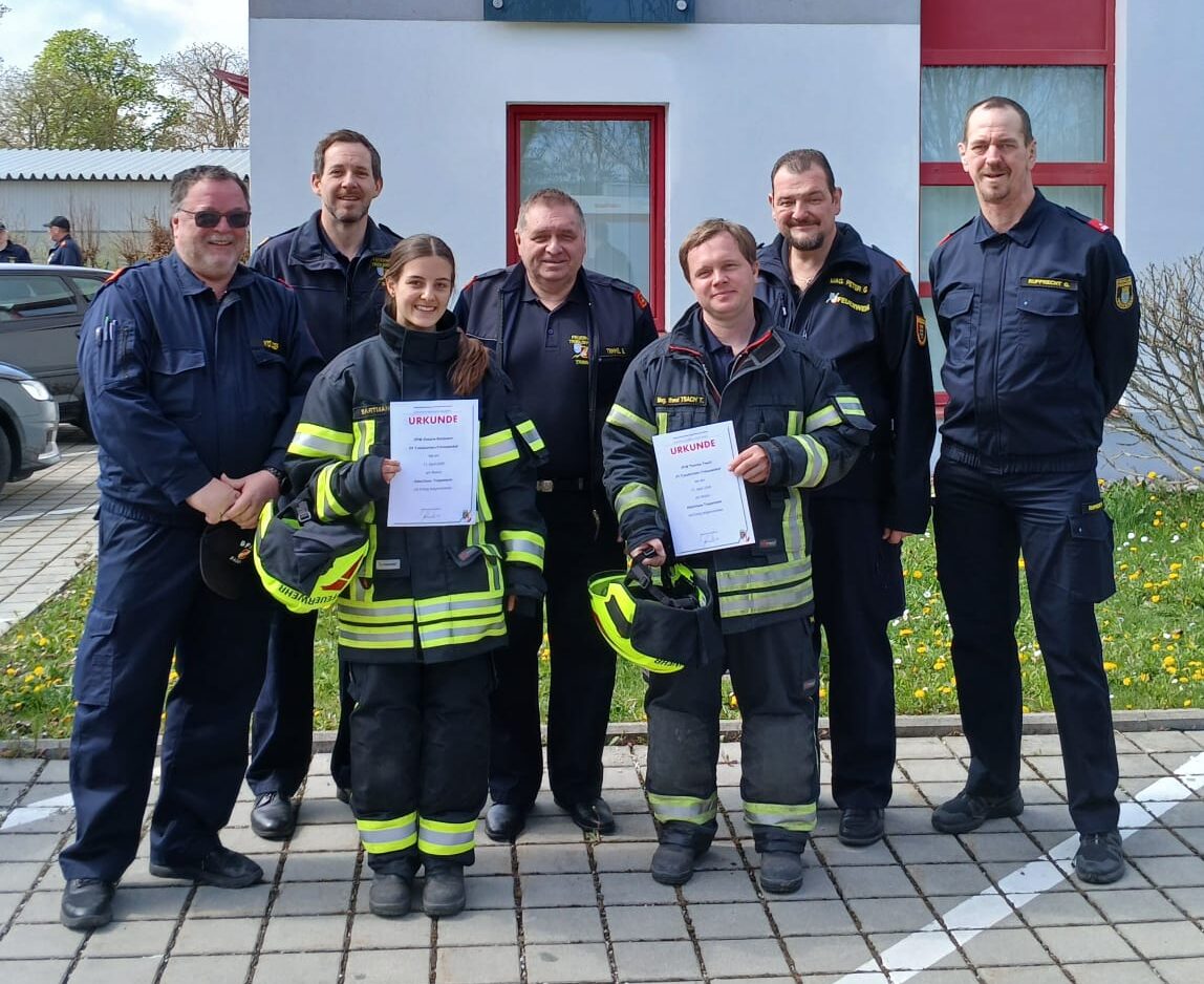 Verstärkung für die Einsatzmannschaft: Erfolgreicher Abschluss der Grundausbildung