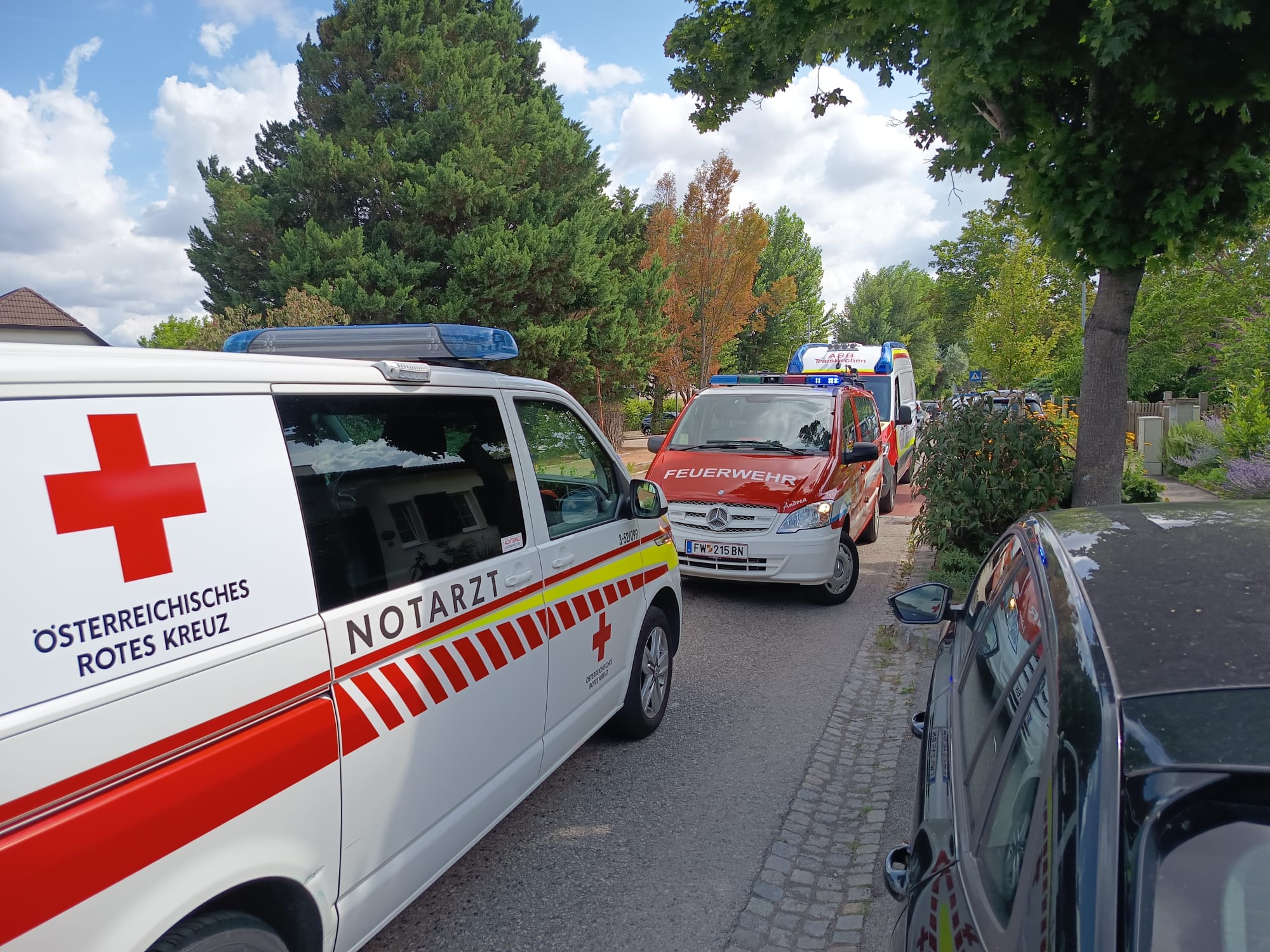 Schnelle Hilfe per App: FF-Kamerad rückt von Büroarbeit zu Lebensrettung aus